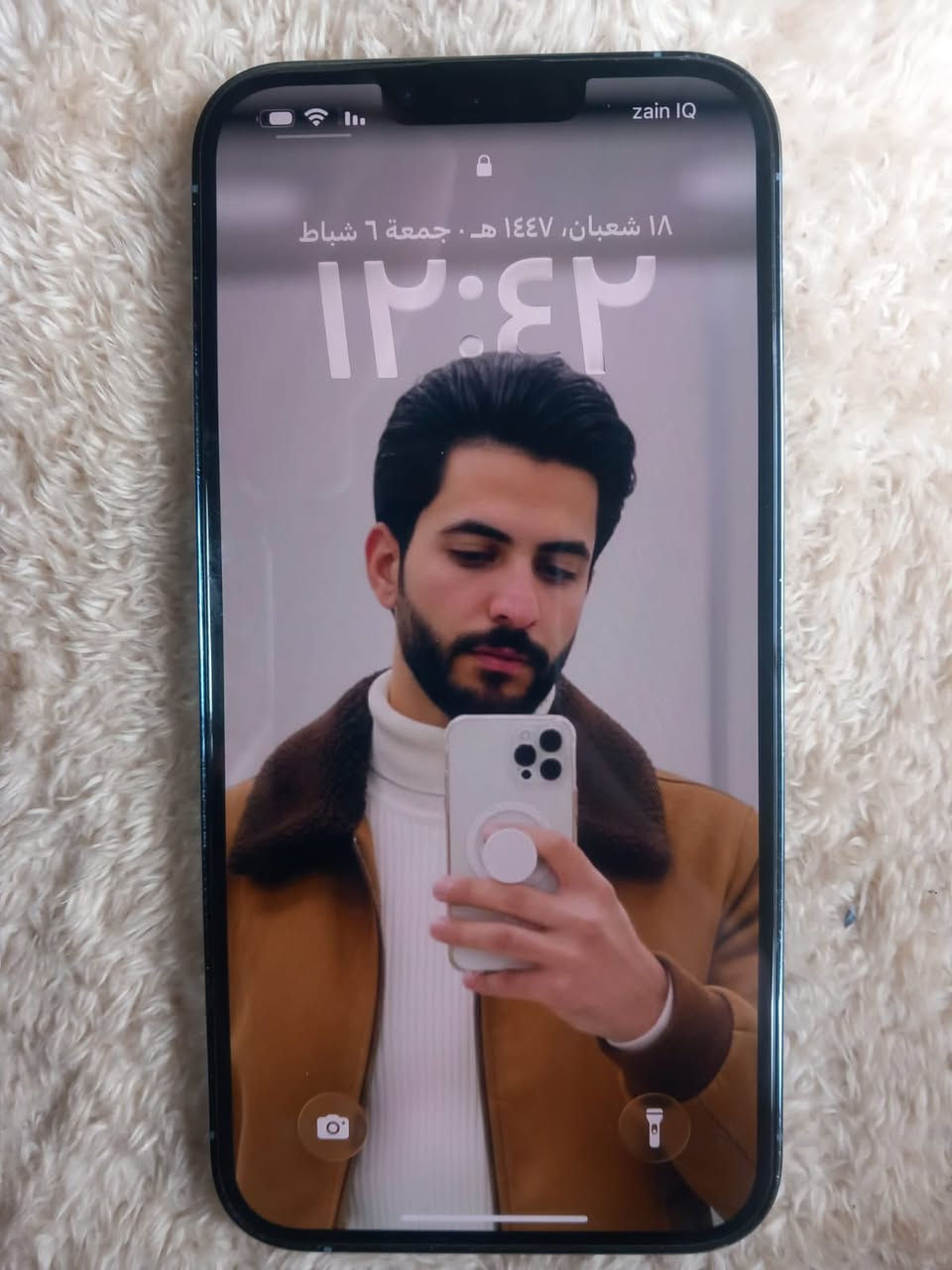 سلام عليكم ايفون 13برو ماكس مكفول كفاله عامه ذاكره ٢٥٦بطاريه ٨٩جهاز اخو الجديد محدث اخرر تحديث 
افحص وين ميعجبك كارتونته الاصليه وياا وشاحنه هم 
السعر (٧٢٥) مكان نجف ابو صخير رقم ***********
