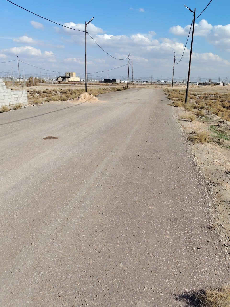 سلام عليكم عندي قطعه ارض بديوانيه يم جسر مخازن بطيارين يم سيد محمد ابو عرابيد مساحه 200 متر ماء كهرباء تبليط اناره سعرها مناسب  ب 18 أو مرواس بسياره نزللها بتعاليق اتصل ***********
