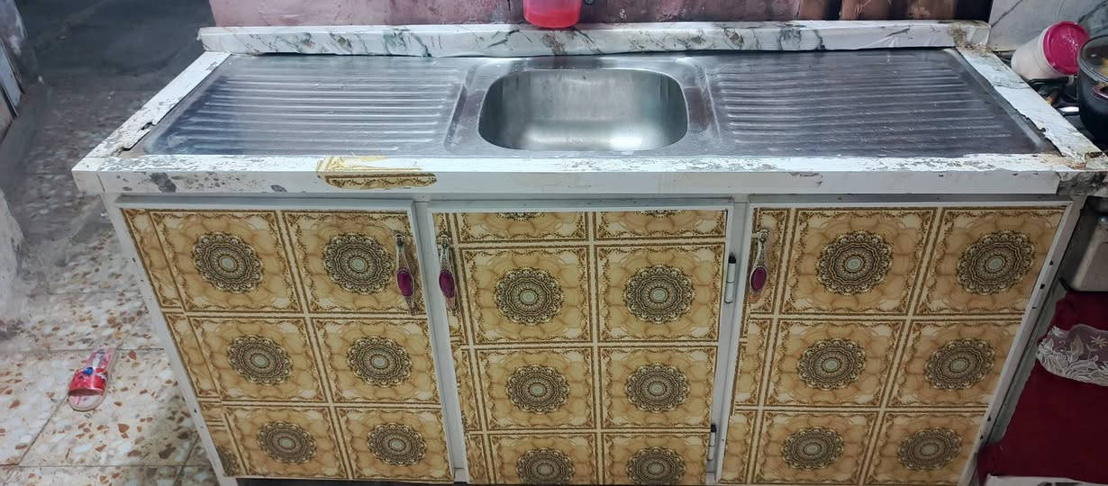 كاونتر ثلاثت قطع سعر 250وبي مجال طباخ شغال 50وبي مجال وهاذ رقمي ***********
