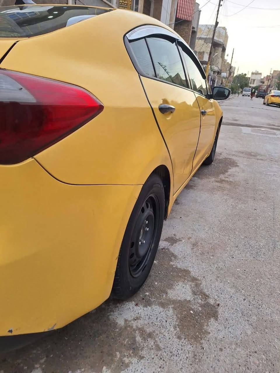 السلام عليكم 
فورتي 2016 مكينه مفتوحه، دوش 
رقم انكليزي منضومه غاز، 
مكاني بغداد، 105 وبيه مجال 
رقم الهاتف ***********
