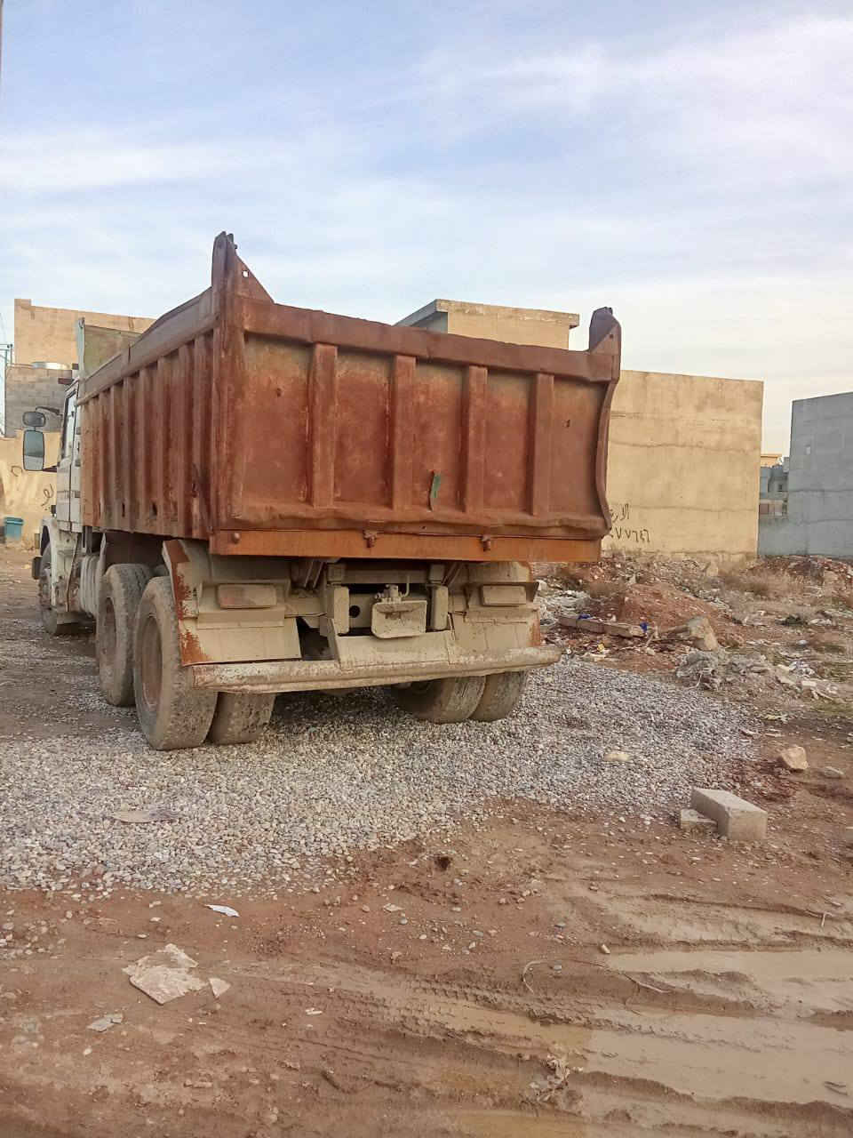 السلام عليكم 🛑
سكانيا 112 مجموعه 
محرك ستندر كير اكسن شرط 
تايرات فوك النص 
رقم أربيل  
سيارة جاهزة على الشغل 
للاستفسار اتصل 🗣📲📞***********//***********
