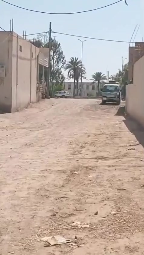 السلام عليكم 

قطعه ارض للبيع مساحه 140 متر للبيع 

ثاني قطعه بعد المحلات مجاور اسواق بيت ابو مفيد داخل فرع متحت للتبريد 

للاستفسار ***********

***********
