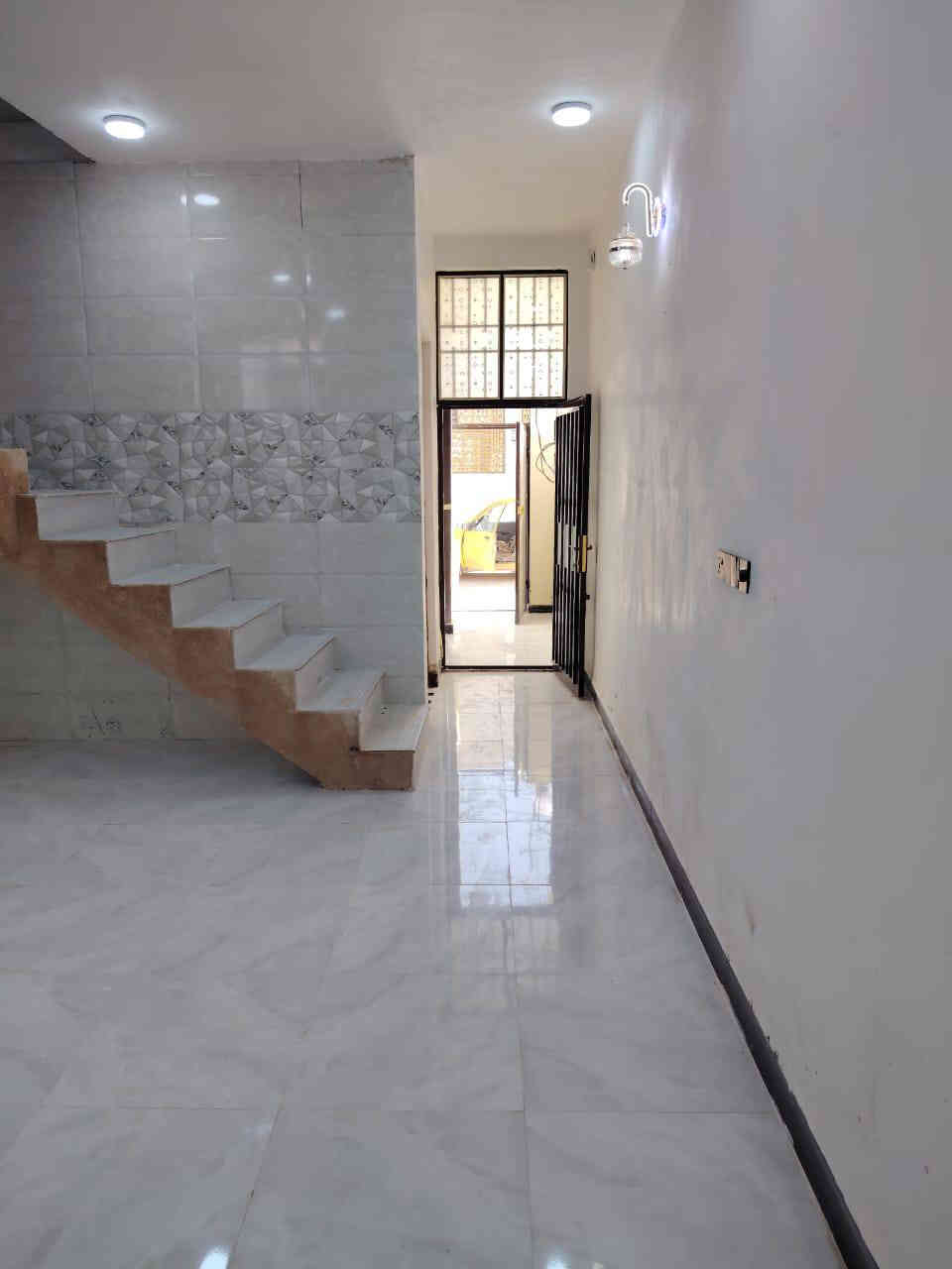 بيت مساحه 75م #طابو_زراعي سند 25
السعر 32مع المجال 
عنوان البيت نجف شارع الحولي مال المطار قرب الجسر قريب ع الشارع خط اول

                                

بيت جاهز مفتاح 🔑 
أساس وسقف صب مركزي 

يتكون البيت من

غرفه + صاله + مطبخ معزول + صحيات واستقبال

#مدارس // ماء//. كهرباء//. تبليط  /. خط مولد ذهبي 

وتساب
***********

ملاحظه// توجد لدينا كل المساحات من دور او قطع
