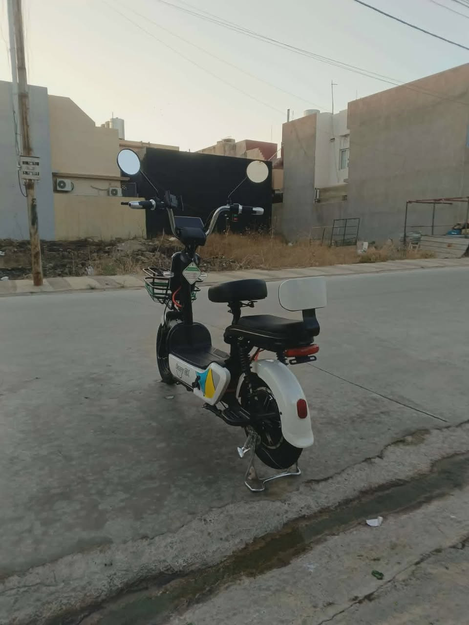 ماطور شحن للبيع مستخدم سبوع حيل نظيف سعر 270الف


**إذا كنت صاحب هذا الإعلان وتريد حذفه لأي سبب، رجاءا أرسل رسالة إلى الدعم الفني**