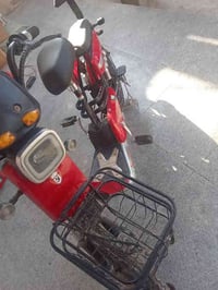 من رخصه الادمن دراجه شحن موديل 2023نظيفه نقص بطاريه بسس السعر خاص او ع...