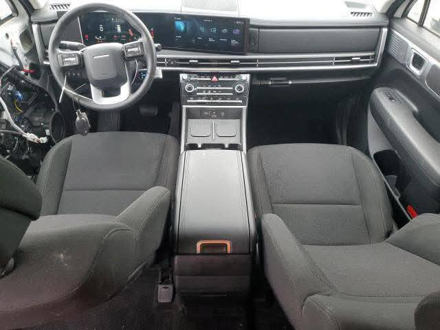 السلام عليكم للبيع موديل ٢٤ بدون ايرباك كلها سليمه ماشيه ١٦ الف مشي امريكا باسم شركة وكاله او تحويل صبغ مكان التعديل فقط سياره جديده  عنواني بغداد قرب مرور التاجيات  سعرها ٢٣٠ وبيها مجال  *********** ***********
