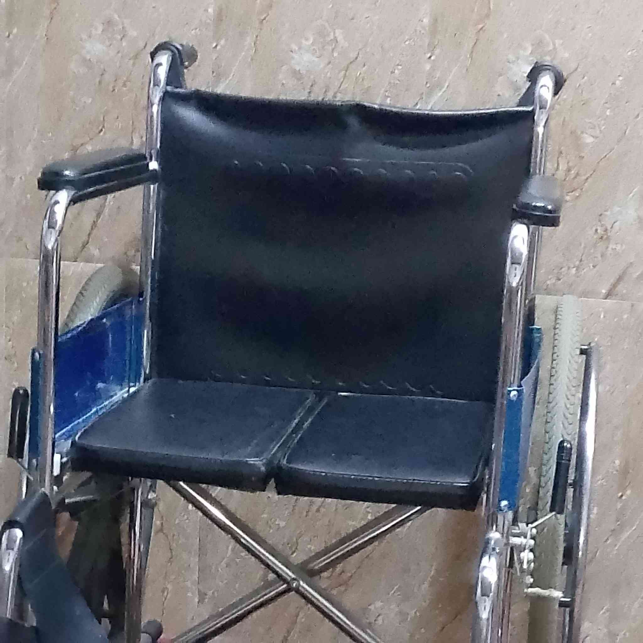 عربانه جديدة مستخدمه قليل للبيع تتحمل كافه الاوزان مراسله على الخاص


**إذا كنت صاحب هذا الإعلان وتريد حذفه لأي سبب، رجاءا أرسل رسالة إلى الدعم الفني**