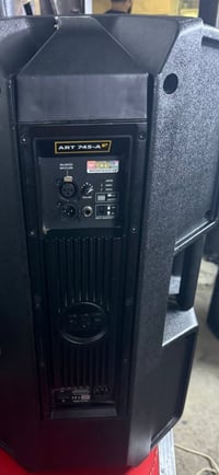 زوج سمعات 745 إيطالي اصليRCF اصلي كفاله العنوان بغداد الاستفسار خاص٠٧٧...