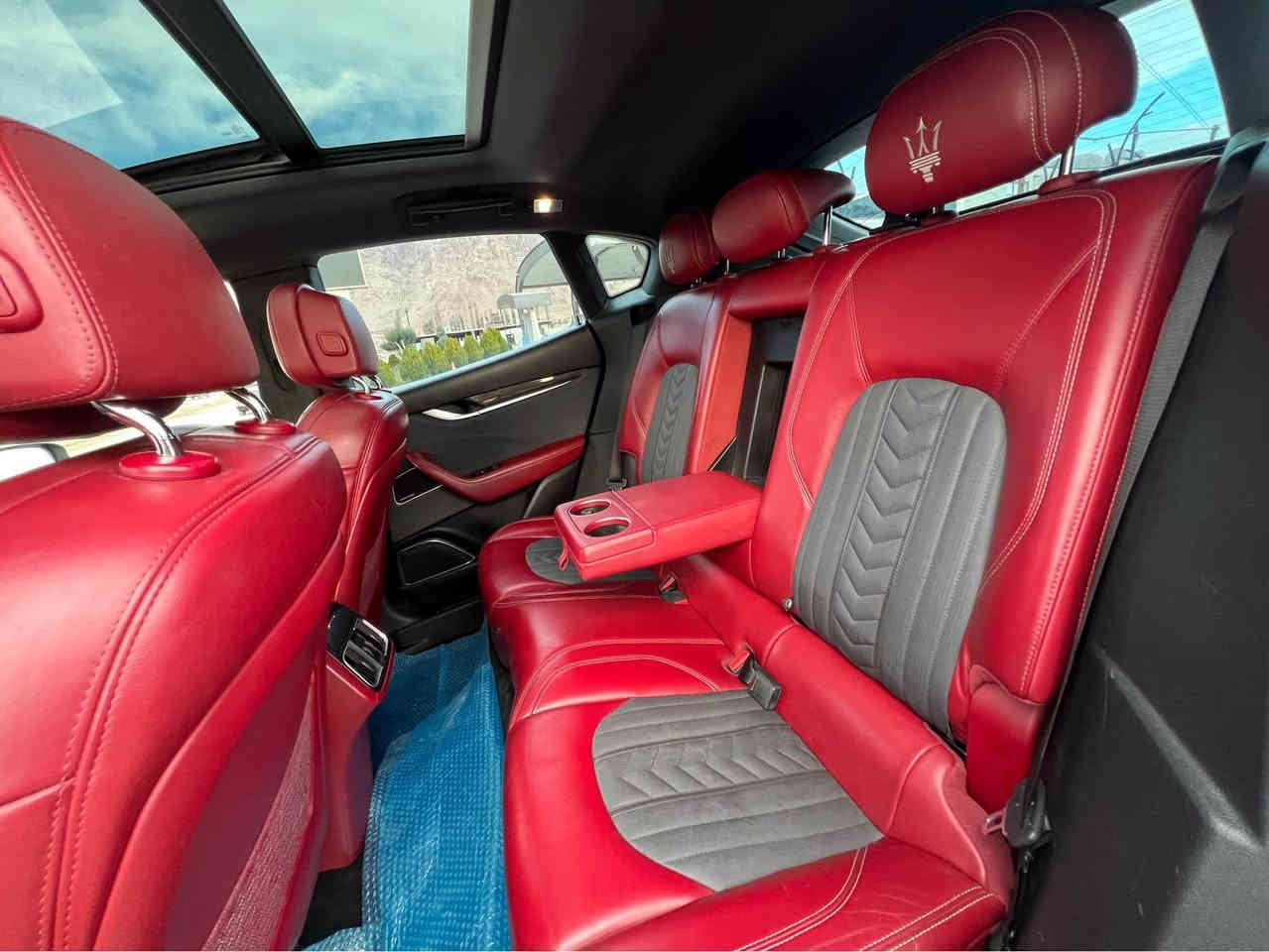 مازاراتی لیفانتی مۆدیل٢٠١٧ قەپات مواسەفات پانۆراما راداری هەر چوارلای پینج کامیرا سیستەمی سەماعەی هەرمان کاردۆ سەوتی گزۆز دوگمەیە بیلاد کوشن جلد ساردو گەرم سندق کارەبای ناو سورو رەش لایتی لەگەل سوکان دەسورئ لایت لیدو عەدەسە کامل. گیر شفتی سەرسوکان شاشە گەورە ناوی کامل کاربۆن فایبەر ئۆرجینال. دەبلی بەرزو نزم دەبئ دوگمەی سپۆرت گیرتۆماتیک عادی سپۆرت بریک کارەبای مواسەفاتی زۆرزۆرە هەمو باس ناکرئ.. گیرو مەکینە ودەبڵو کارەبای دەعامی بۆ دەعامی بەشەرت سەیارەکە 6پستۆنی گازە بئ بۆیاغ بئ ليدرانە سەیارەکە ١١٠ هەزار ڕۆیشتوە هیچی نیە سەنەوی تازەیە تا ٢٠٣٠ هەموگیانی بەشەرت سعری ٢٩٠ گەلاو معامەلە سەوداش دەکەم *********** رانية, السليمانية
