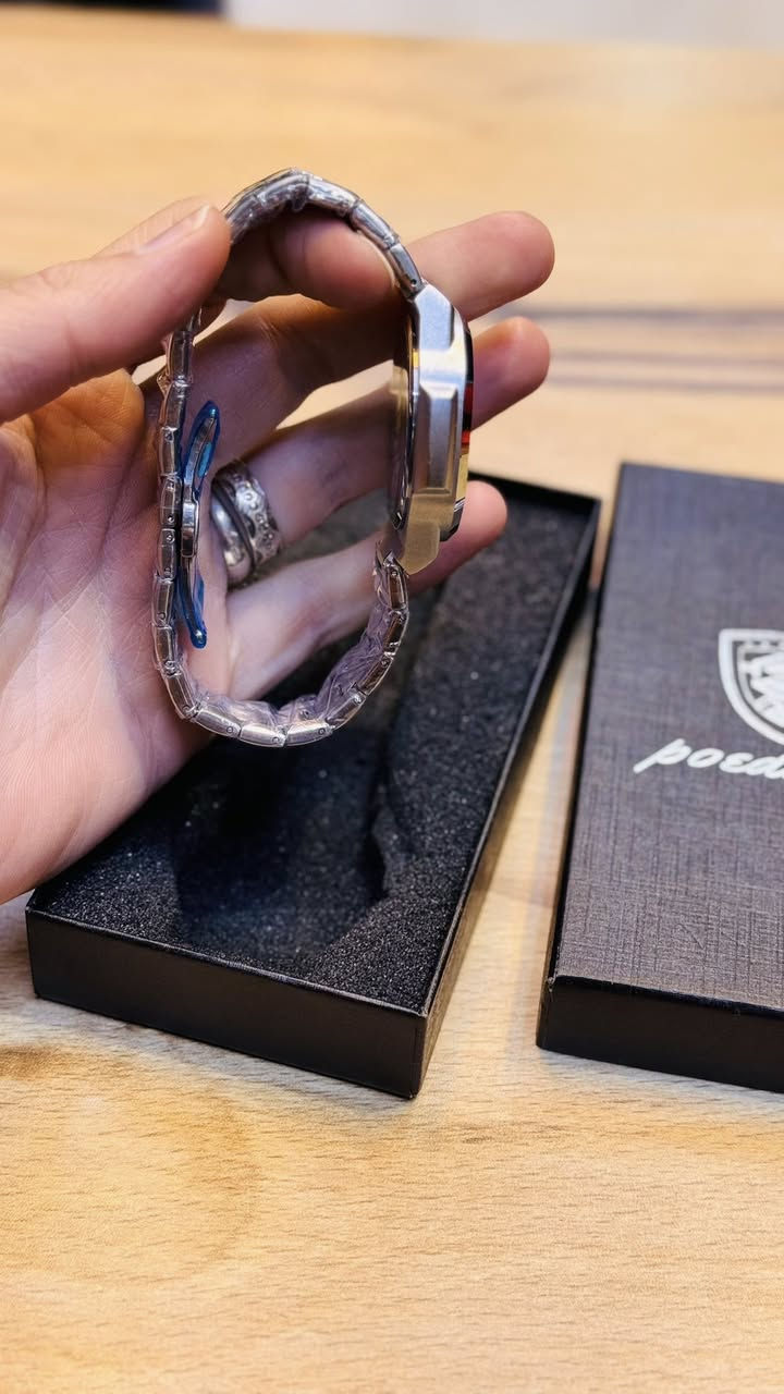 ساعة رجالية Poedagar (بوداجار)


**إذا كنت صاحب هذا الإعلان وتريد حذفه لأي سبب، رجاءا أرسل رسالة إلى الدعم الفني**