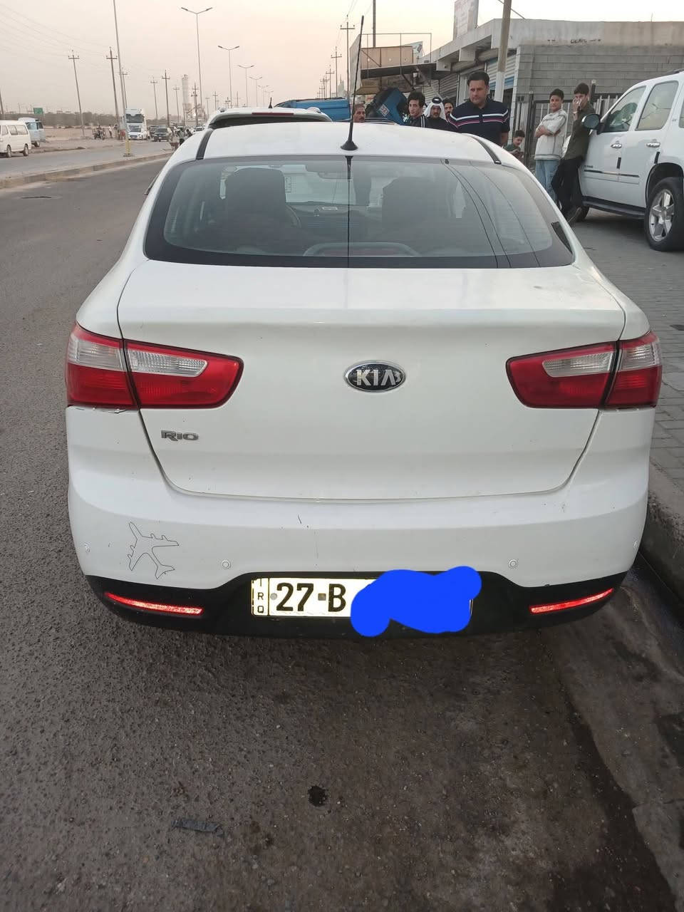 كي ريو موديل ١٣ وراد خليجي جاملغ
مصلح بعض رصعات شخوك كير جديد مكينه ١٦٠٠ دوش تبريد نعمه توني مسويه. سياره عوز حداديه فقط 
مكان ناصريه مركز ***********
سعره ٧٧ بيه مجال حك جيه
