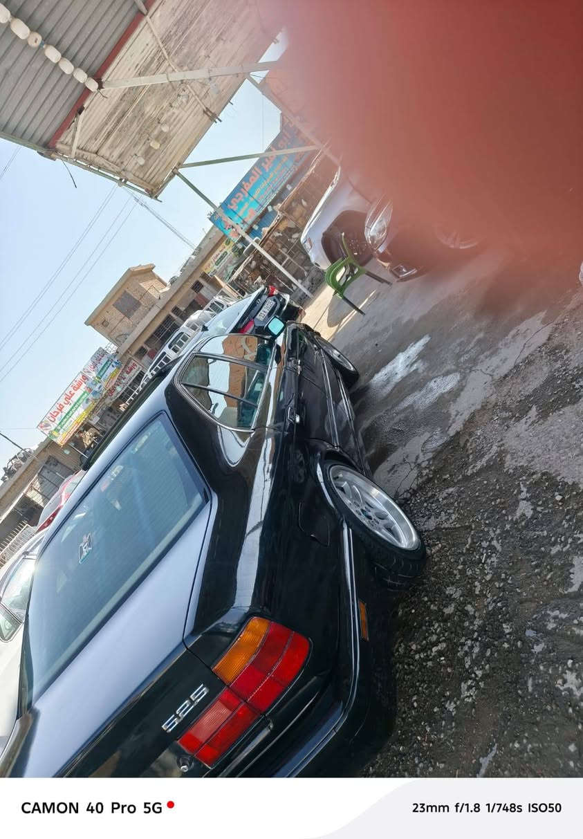 سلام عليكم  bmw525i
فول موصفات  كير ومكينه مسكر كير اتوماتيك
مداور ثاني يوم  سياره جديده  
وجاهزه من كلشي حداديه  دخم تاير  تبريد كربائيات كولهه  %100
سياره نقصهه سايق  وجناي  مكاني كربلاء
سياره  طابكه لا اطلع ولا اطب بيه اخاف عليه  
سياره موجوده بكراجي  سعرهه قفل  لا افشلك ولا تفشلني 83
وسياره احلئ من صور تواصل خاص او وتساب  
***********

