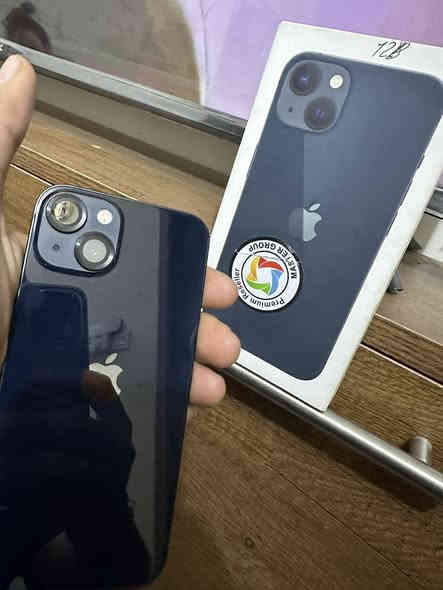 السلام عليكم آيفون 13 عادي للبيع الجهاز ماستر بطاريته 100 ذاكرته 128 السعر 500 وبي مجال المكان بغداد الرقم ***********
