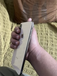 ايفون اكس إس البيع بطاريه 74 غير مستبدله ذاكره 512 شاشه مستبدله نوعه ز...