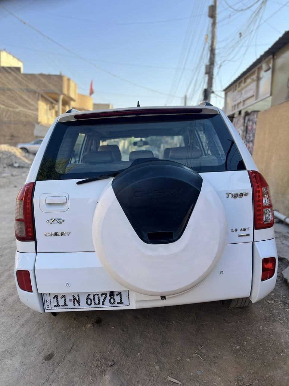 شلونكم اخوان
شيري تيكو ٢٠١٣ بأسمي رقم انكليزي 
كير كهربائي 
السيارة مكفولة ما عدا الجاملغ الخلفي بي ضربة بسيطة 

المحرك و الكير سليمات و ما بيهن اي مشكله 

مكاني بغداد قضاء الحسينية 
رقمي *********** 
السعر 58 و بيها مجال
