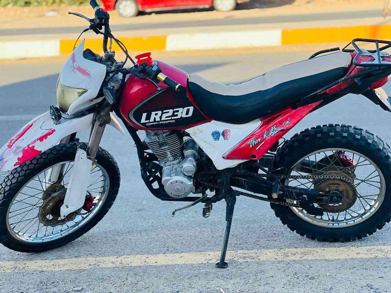 السلام عليكم موطور للبيع قفاز محرك 23
كهربايات كلهة شغالة لايت عالي ناصي هورن سلف اشاير انارة دشبول عداد تنميرات 
محرك شرط لا صرف ولا تبخير 
دبلات شغالة شي درجة اولى 
نضافة شوف العين 
العنوان (الشركاط) الساحل الأيسر اسديرة وسطى 
التواصل خاص او واتساب او اتصال ***********
السعر (425)وبي مجال بسعر ايراني شرط جوة السوك
@إشارة
