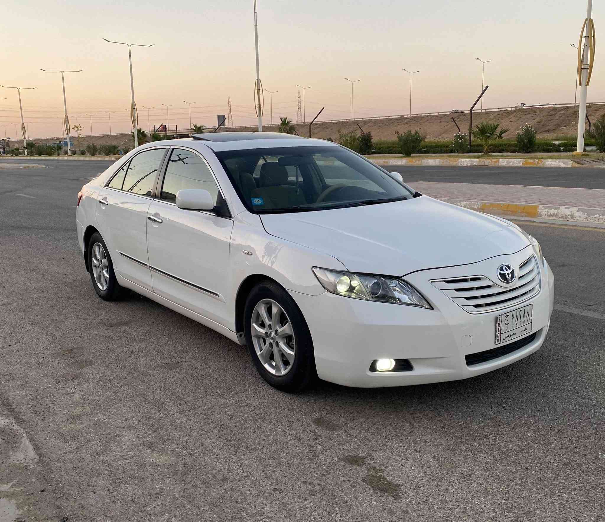 تحيه طيبه الى جميع اخواني المحترمين افتح الفيديو حتى تعرف التفاصيل للبيع كامري موديل 2008 خليجي GLX فول مواصفات رقم بغداد الماني سياره مكفوله من الضرر والصبغ عدى داير جاملغ فقط مكينه 2400 4 سلندر بلاديه مامفتوحه لا تنقيص ولا تبخير سلايد روف تحكم ستيرن جهتين كشن كهرباء داخل صاج ملكي كروز سرعه انارة ترحيب تبريد قطعتين حساسات خلفيه سياره جديده جدا ومتعوب عليها خاليه من اي نقص السعر 119 مكاني الانبار فلوجه للاستفسار 
***********
***********
