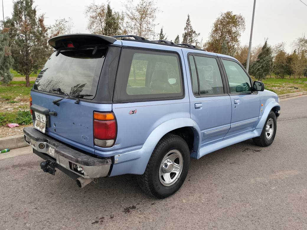 فورد اكسبلور 1997 سيارا بيلاد 6سلندر 
بدون صبوغ بدون ضربة سيارا خير من الله 
كشن جلد كهربائي هيتر فتحة سيارا فول فول مواصفات 
تحويل  ضاني يؤم تأيرات جديدة سيارا مال جناي 
تبريد وياسويج تتفيا سياراجاهس 
بيع او مراوس حسب قناعة مكاني اربيل 

***********بي واتساب
*********** أربيل, العراق

