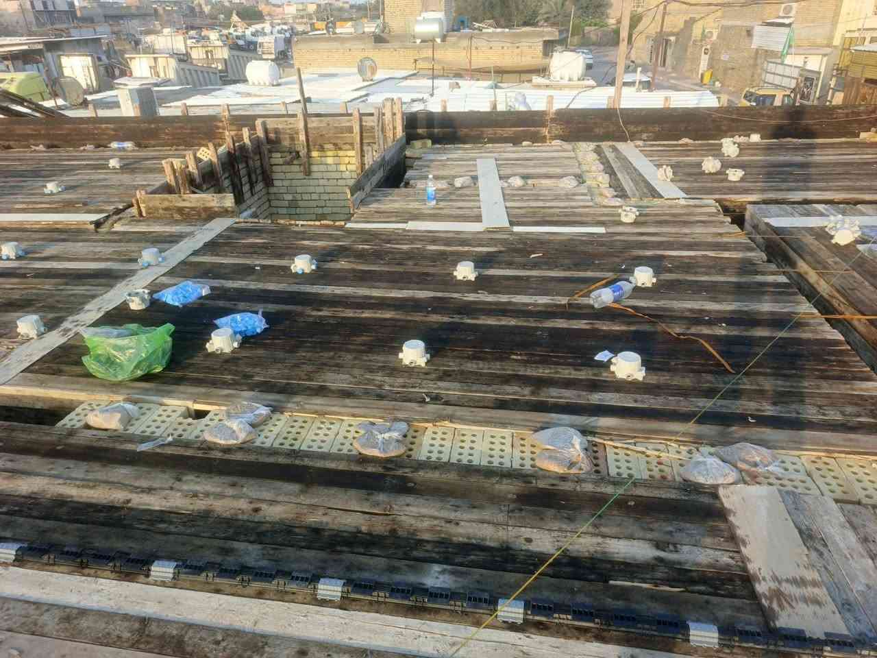 🏡 كل تأسيس متقن هو بداية منزل آمن ومريح لسنوات طويلة.
تم بحمد الله تنفيذ تأسيس كهربائي متكامل لمنزل بمساحة ١٢٥م مكوّن من طاب واحد مع الالتزام بأعلى معايير الدقة والجودة.
🔹 التأسيس باستخدام أسلاك سيمنز الفنار لضمان الاعتمادية والأمان. 🔹 تنفيذ منظومة كاميرات مراقبة (٥ كاميرات). 🔹 تنفيذ منظومة إنترنت بتوزيع احترافي يضمن أفضل أداء واستقرار. 🔹 تنفيذ جميع الأعمال بدقة واهتمام بأدق التفاصيل لضمان أفضل نتيجة.
نسأل الله أن ينال عملنا رضاكم، وثقتكم هي الدافع لتقديم الأفضل دائماً.
📞 للاستفسار والحجز: ***********
