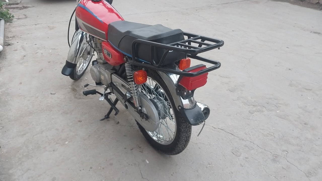 سلام عليكم دراجه ٤ كير مديل ١٤ صولي معمره ٢٢ ( ٦٠٠ )  وبيه مجال [*********** ]
