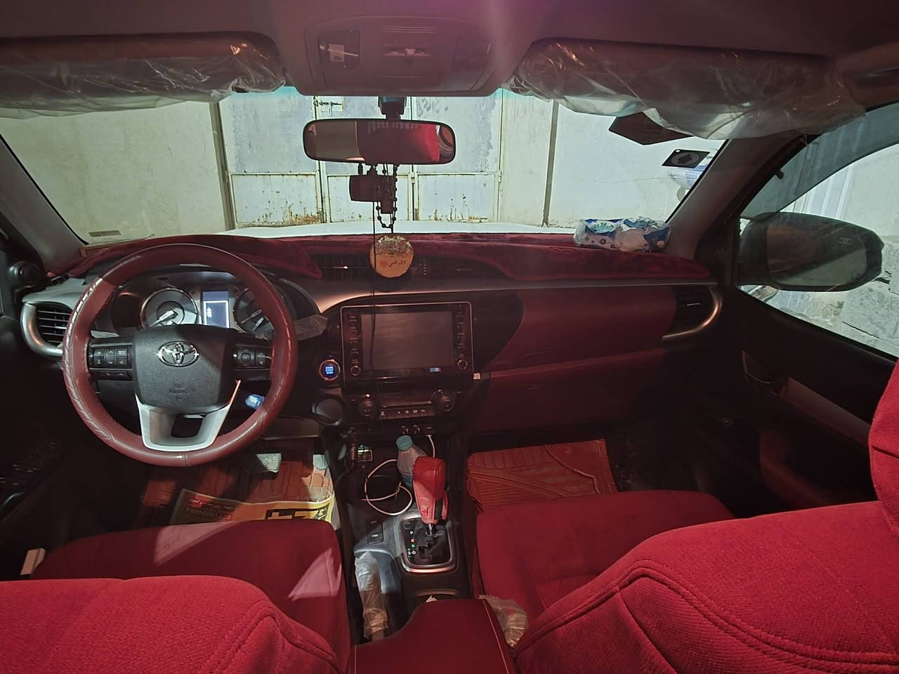 السلام عليكم
بيكب هايلوكس ٢٥ 
فول مواصفات 
ماشية اقل ال ٢٠ وبعدها بالضمان 
رقم بصرة باسمي 
مبدل بيها بنيد وبجم ب اصلي تفصيخ 
السعر ٢٩٥ وبيها مجال للشراي 

للبيع او المراوس حسب القناعه 
للتفاصيل ع الرقم 
***********
