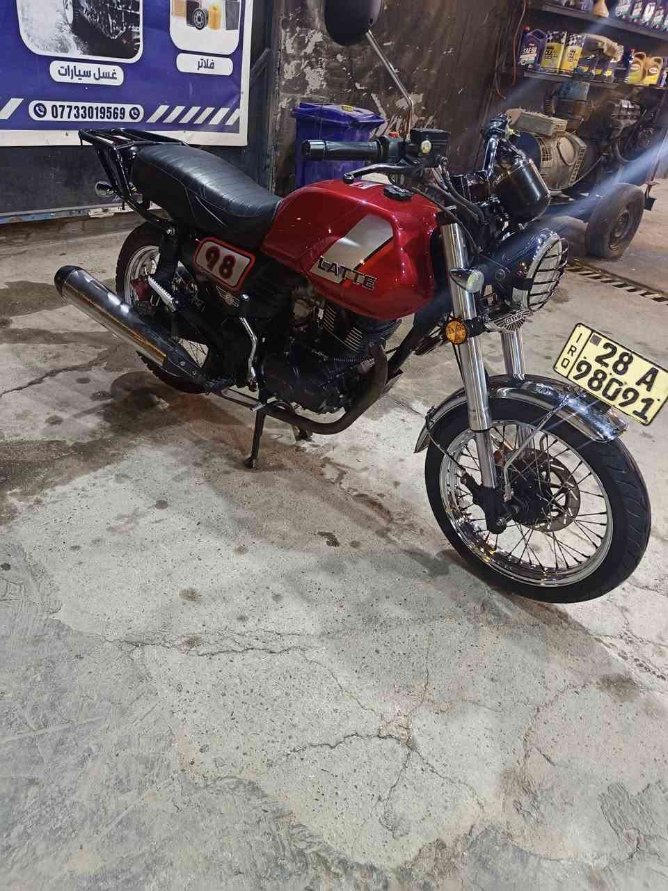 سلام عليكم دايون لايته لبيع مديل
2022 رقم جديد نجف مداور ثاني 
يوم محرك 200 دراجه ماعايزه اي شي
نكره سلف وغراظه كله بلادي ومامفتوح 
أي برغي بيه مكان نجف السعر 2000000
وبيه مجال***********
