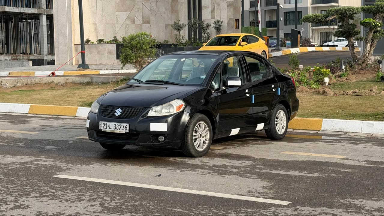 سازوكي 2012 sx4 السعر 65 ورقه قفل قفل بيها قطعتين صبغ كير مكينه تبريد كفاله سيارت جاهزه وجديده رقم شمالي تحويل مباشر مكاني بغداد العامريه *********** بغداد, العراق
