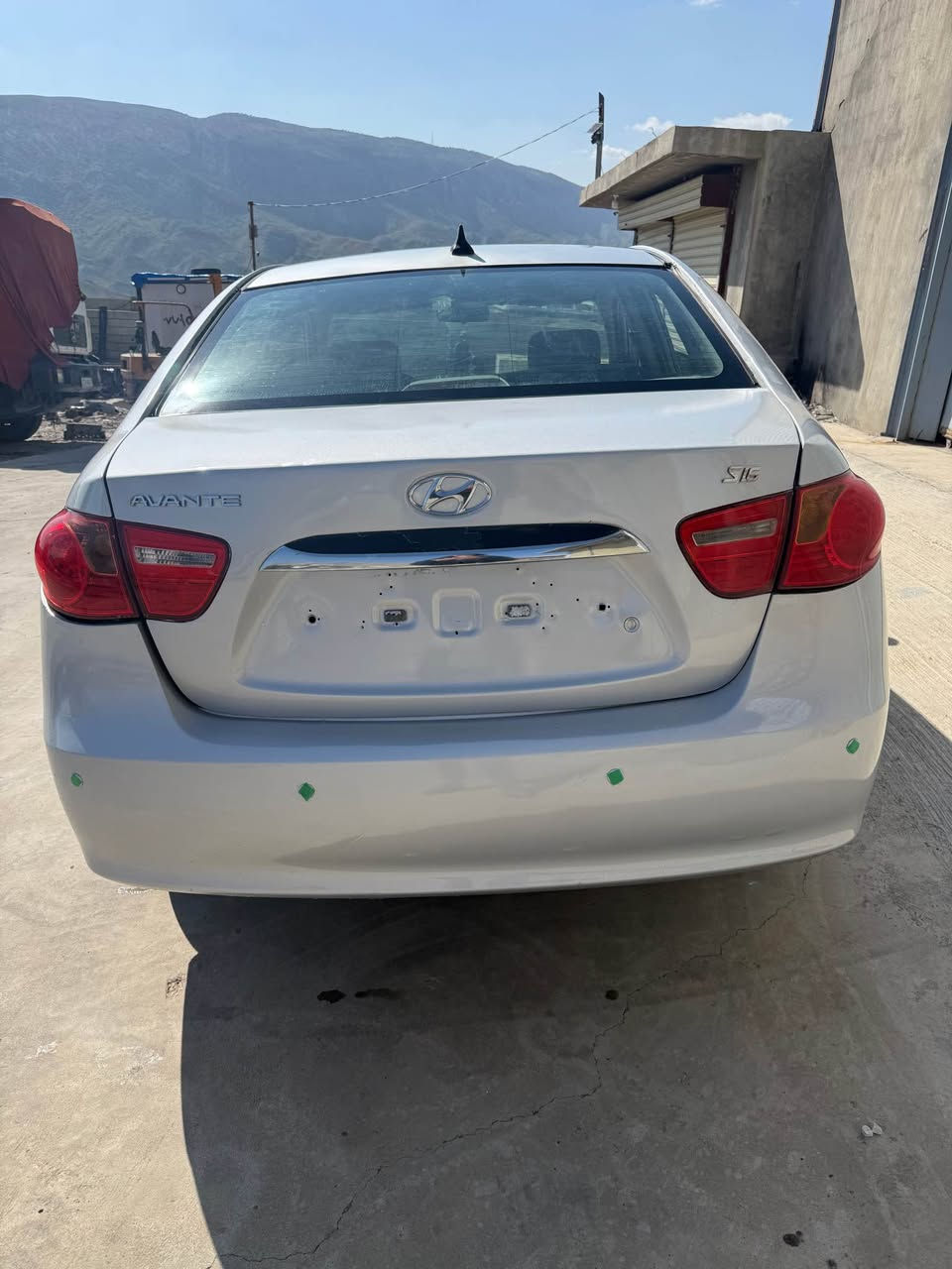 ئاڤانتی براوە

مۆدێل ٢٠١٠
ئاڤانتی  لایت رەش
لیزەر
تەبریت لەمس
گێچ وەنەوشە
کوشن هیتەر
سکوان ڤۆلیۆم
تایەو ویلی بیلادی خۆی
سەقفی بۆیاخ نیە
زۆر تازەیە 
شوێن :(دەربەندیخان)
*********** واتس ئپیشی لەسەرە دار بنديهكان, السليمانية
