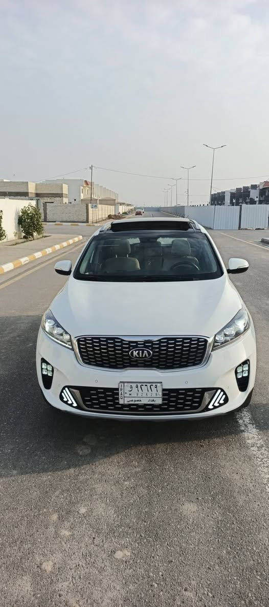 كيا سورنتو 2019 خليجي كويتي فول شكل ال20
السيارة زيرو على أيدنه ماشيه 84 فقط بصمات عدد٢ وكتلوكات والعده غير مستخدم والسبير ما منزليه شرط شركة السيارة

السعر 227 وبي مجال وبالعافية على الياخذها 

كفاله عامه فقط شخط باب +مكانين بارد اقل الكف عندي سونار
تحويل مباشر بسمي بغداد 

حجم محرك 6سلندر كفاله من الفتح 
كروز سرعه (تحكم سرعه بالستيرن)
شاشه بلاديه لمس 
فتحة بانوراما 
شاشه ترحيب 
يدات نيكل بلادي 
منظومه زنون بلادية 
لدات امامي خلفي                     
علامه سورنتو بالدوسه 
مري جانبيه شفط كهربائي 
كشنات جلد بلادي 
بصمه تشغيل +بصمه ابواب 
أشاره ترحيب باليدات عند الاقتراب 
كشنات كهرباء عدد 2 
حساسات امامي وخلفي 
لايت ثلاث عدسات بلادي 
انظمه قيادة                   
3قطع تبريد
سبعه راكب 
 صندوق كهربائي 
 عدادالكتروني مو عادي))) 
 بردات خلفيه بلادي 
 جام اتو +حاكيه بلوتوث 
 ويل ستيل حجم 19
 شحن واير ليس () 
 فابلون شركه بعده 
 اعتذر عن مراوس فقط بيع
سياره جديده ربع ماتصرف عليها  

العنوان ديوانية ‏‪***********‬‏
