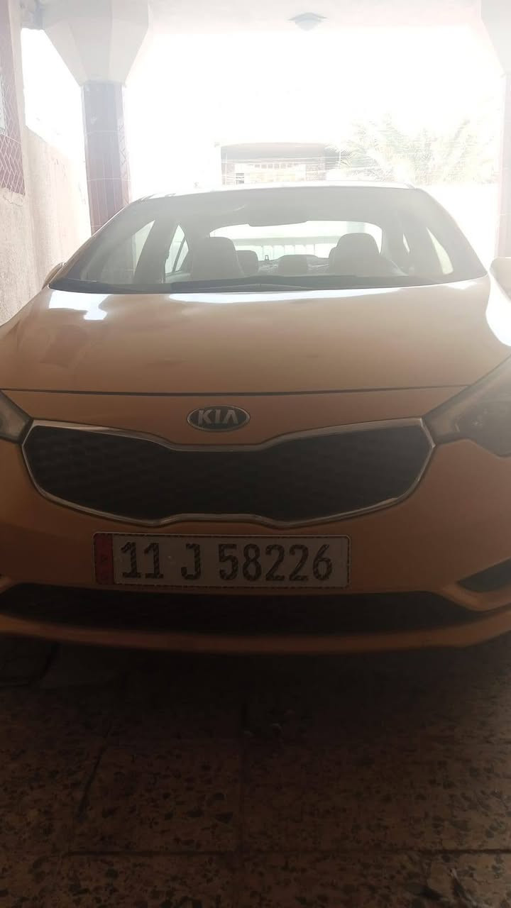 سلام عليكم للبيع فورتي ٢٠١٤ وارد امريكي رقم بغداد بسمي مواصفات مري شفط اشاير بلمري مكينه ١٨٠٠ رقم جديد هزه جديده السونر مرفق مكان سياره بغداد مدينه الصدر الاورفلي سعر ١٠٠ وبيهه مجال تصال عل رقم فقط ***********
