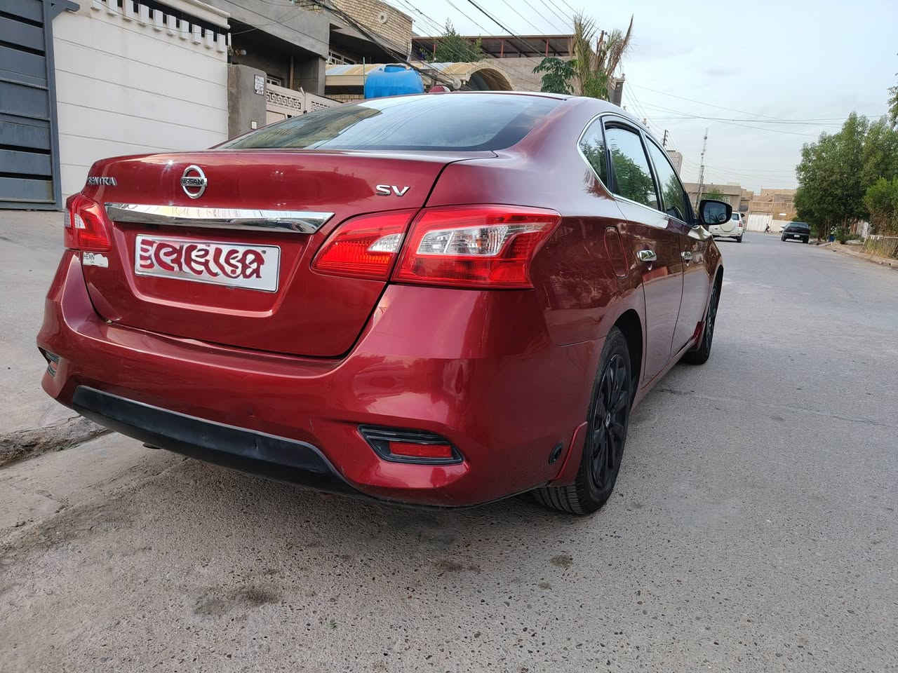 السلام عليكم ورحمه الله وبركاته نيسان سينترا SV
2016 امريكي   
رقم سليمانية مكانها بغداد
عداد المسافه 122 الف كيلو قابل للزيادة 
حادثها جاملغ جهه السائق جزء من
 البنيد بدون لغد او بدنه بالعراق طخه خفيفه جاملغ الخلفي جهه السائق والصوره موجوده السياره نصف مواصفات 
محدد سرعه 
تحكمات ستيرن 
كاميرا و شاشه مرايات الجانبيه كهربائيه محرك 1800 تنفس طبيعي سياره عليها ادامه منظومه بنزين كامله  بطارية جديدة  تايرات اذن محرك  بالاضافه ان السياره تحتوي على منظومه غاز يعني مرتاح من الادفانز بالصيف و الدهن يبقى عندك نظيف و المحرك مرتاح
سعر السيارة $115
***********
