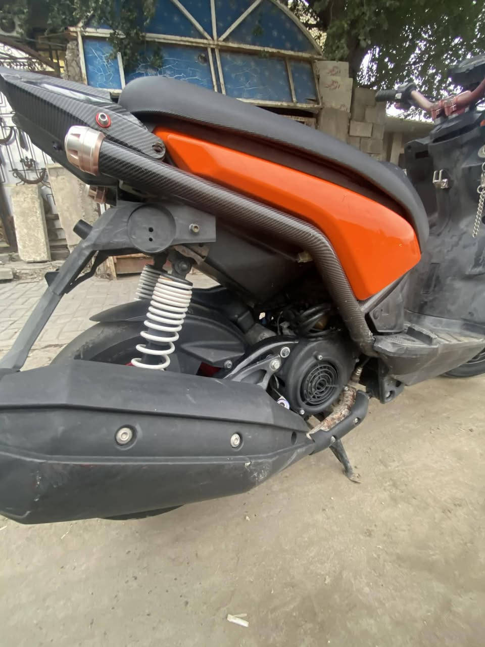 السلام عليكم سكنس جبلي مثل ما واضحة بالصور السعر 950 قفل دراجة مكينتها مكفولة وأوراقها موجودات قبل 3 اشهر اخذتها ب 1350 مكاني مدينة الصدر 
***********
