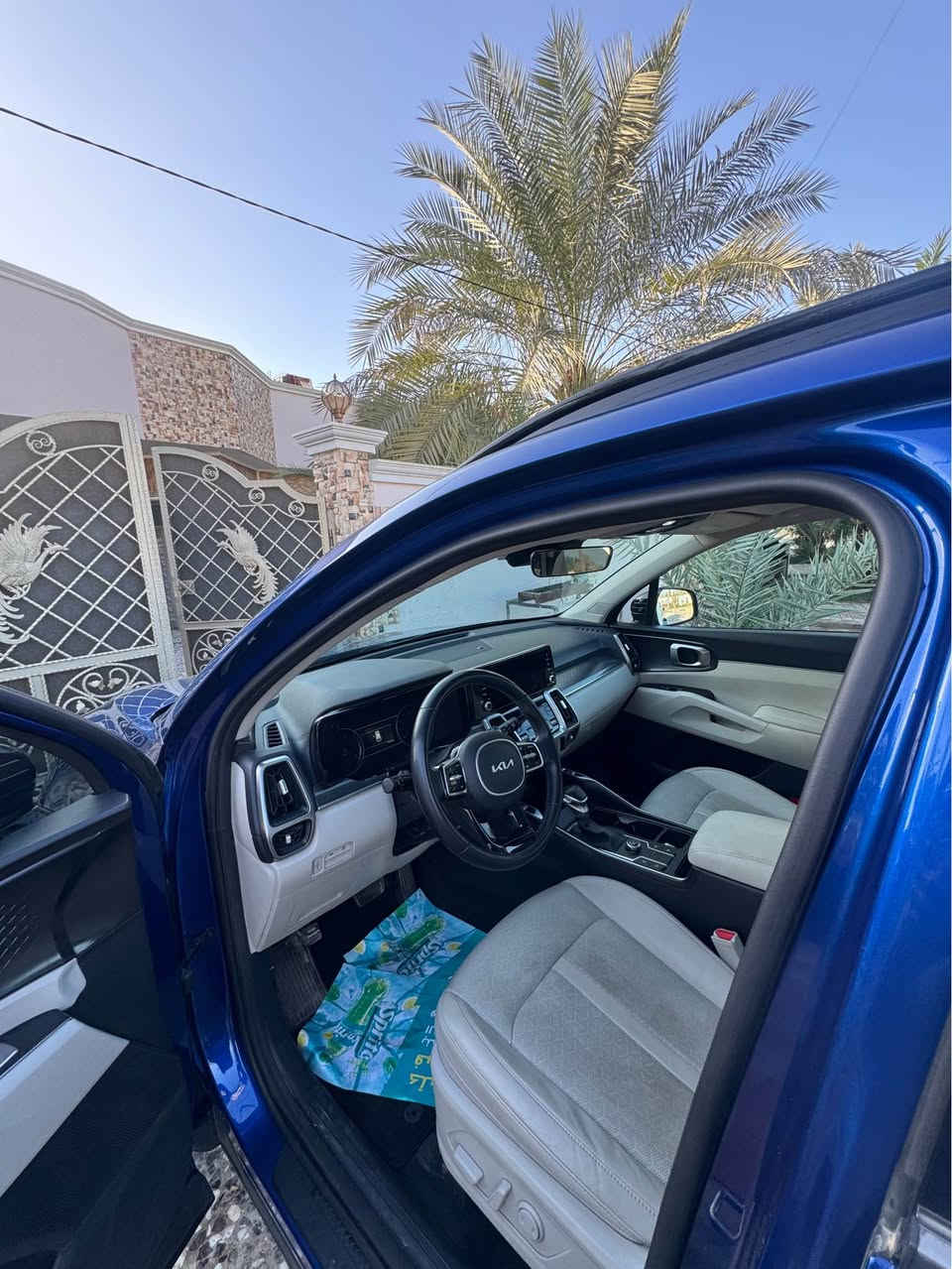 السلام عليكم للبيع سورنتو موديل 23فول حادث بابين عكس السائق بجم كبس جنطة وجاملغات خلفية كبس دواخل جلد ابيض ملكي بلورامة عداد المسافة 35داخلة بشهر الخامس 2025 السعر المطلوب 245مع المجال البسيط مكان السيارة النجف للاستفسار *********** مكينة 2500الحجم المرغوب السيارة حيل جديدة احله من الصور النجف, العراق
