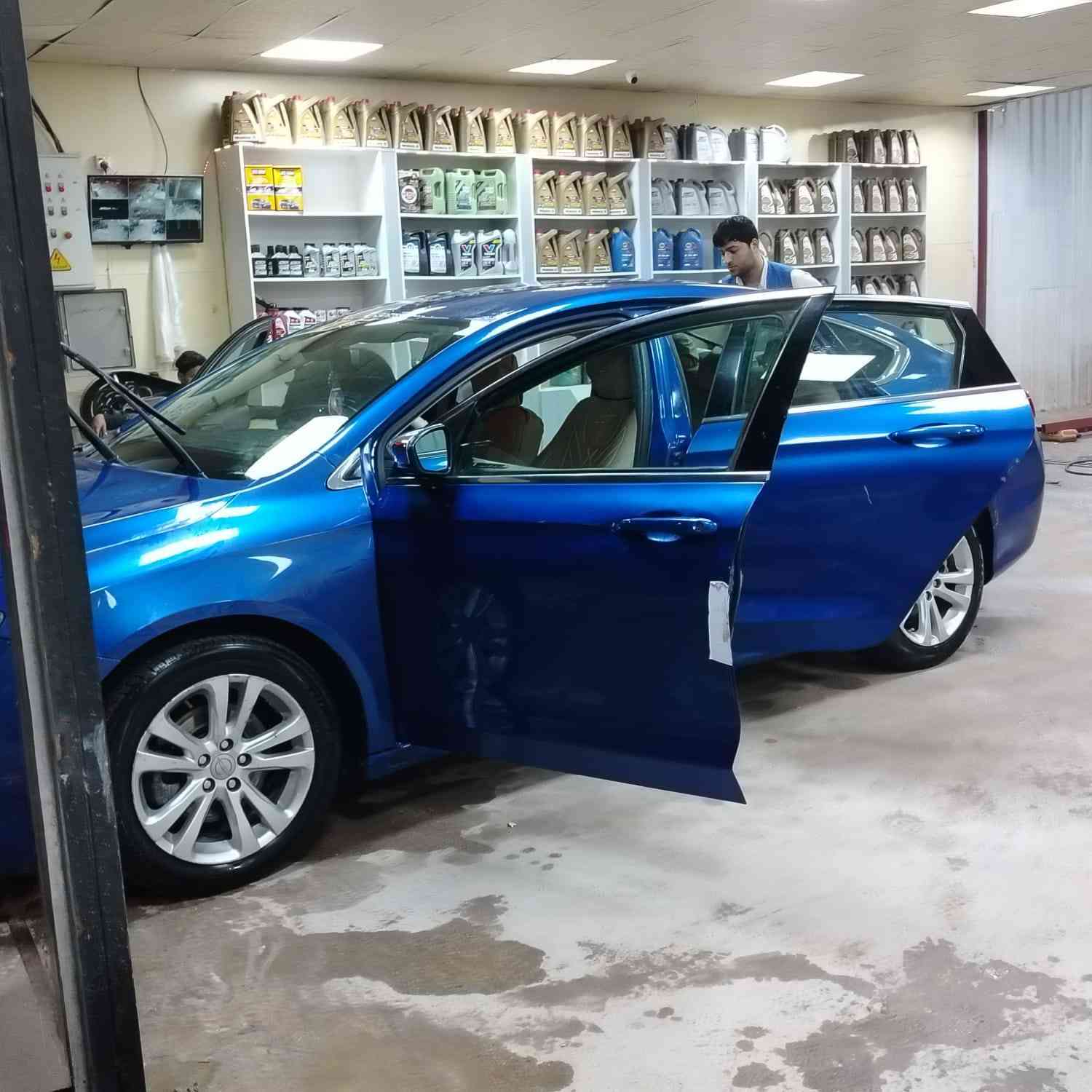 السلام عليكم
C200  موديل 2016 

السونار موجود بالصور  رقم بغداد بأسمي 

 السعر 105
العنوان الحله

الاتصال ***********
