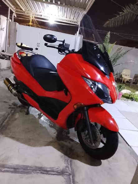 010 للبيع ماشيه 27.000
الدراجه كفاله عامه جاهزه وبيها هواي غراض
يدات رياضيه
كزوز رياضي 
جامه طويله
درع وحمالة جنطه وجنطه
ركبه وستيرن رياضي كروم
دكمه إطفاء لايت ولايت متغير 3 وضعيات 
رادار و GPS
قبضات ستيرن المنيوم 
واذا عندك مراوس عادي اراوس
للاستفسار الاتصال 
***********
