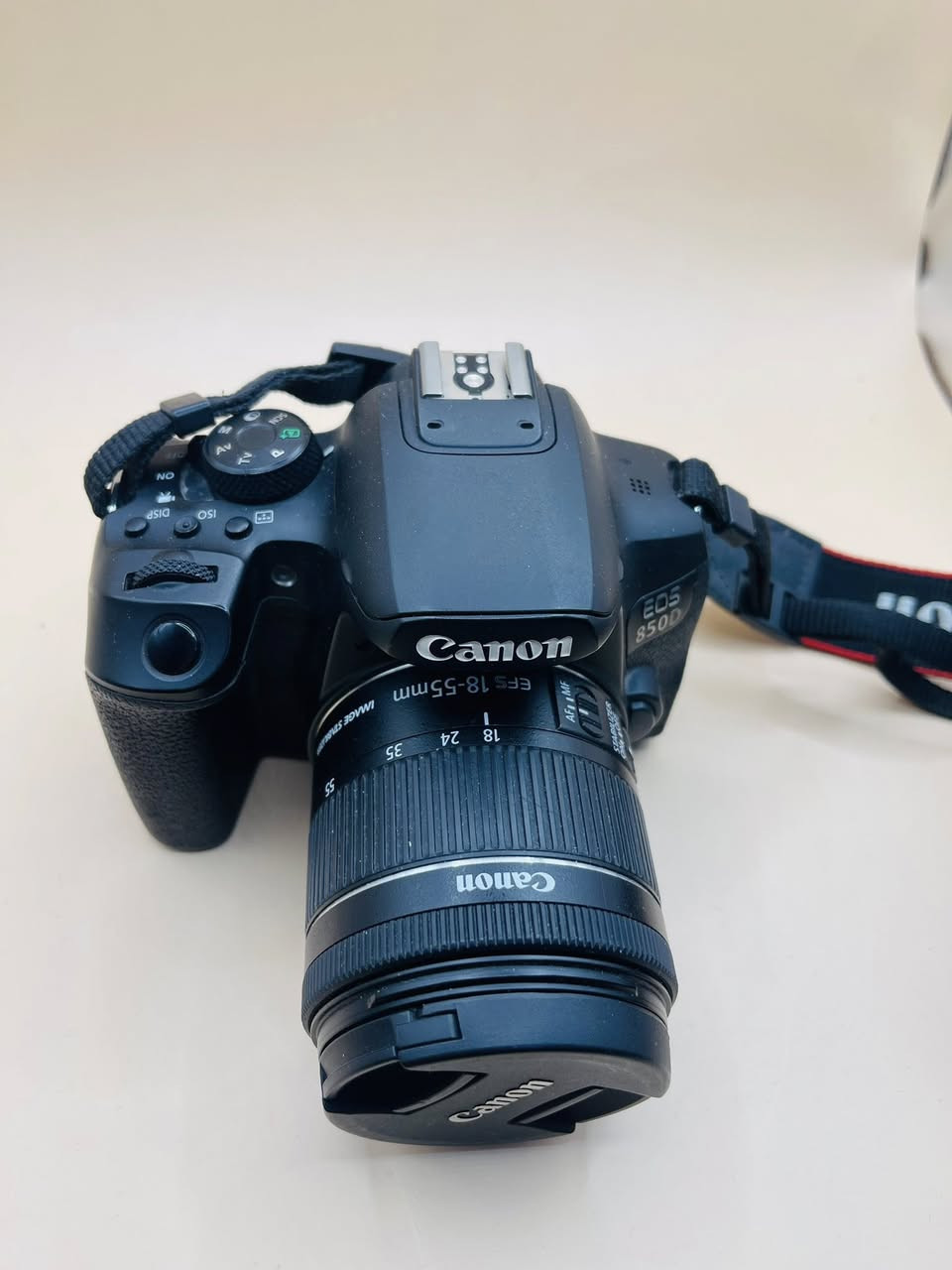 كانون 850d
عدسة 55.18
شاحنة
بطارية
حزام كتف
كارتون الكامره
نضافه 100‎%‎
للتواصل وتساب او تصال
***********
