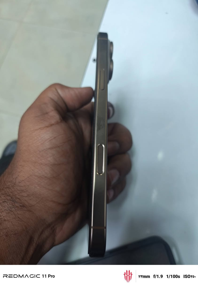 الي يدور صيدة هذا الجهاز صيدة بيع مستعجل ايفون 16 برو ماكس مكفول من كلشي كامل ملحقات كارتون كيبل اصلي وهدية كفرات البطارية 88 نظافة 100% شرق اوسط وانطي بي ضمان فحص ايشي بي يرجع الجهاز السعر مليون و 200 اقرة التفاصيل عدل قبل لاتراسل السعر نهايتة من الاخير مابي مجال رجائاً رقم ***********
