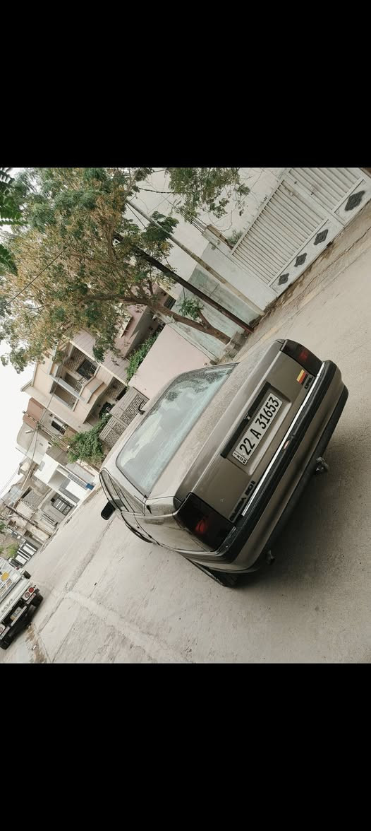 بيع او مراوس ويه بي ام 520او 525 حسب قناعه...سياره بسمي كير عادي محرك 20 موديل 92 كير محر بشرط سنويه لحد 2031 منضومه زينون +ايباد ++ كاميرات 
سياره جاهز من كلشي سعر مطلوب 47 وبيها مجال قليل


**إذا كنت صاحب هذا الإعلان وتريد حذفه لأي سبب، رجاءا أرسل رسالة إلى الدعم الفني**