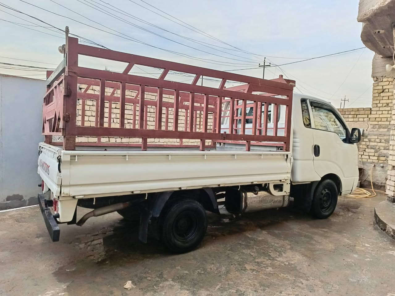 كيا بنكو موديل 2007
رقم بابل مشروع وطني
سنوية لغاية 2028
مكينة وگير مفتوح 2700
مكينة بيها تبخير
السيارة مصبوغة
كهربائيات شغالة 
المكان : بغداد
رقم الهاتف : ***********
السعر : 68
