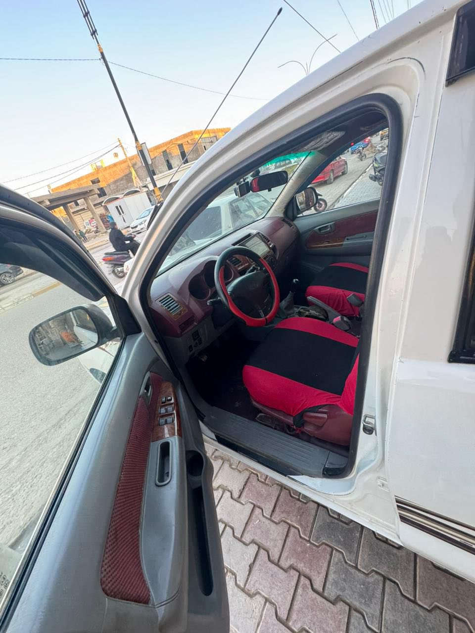 بيكم فلاونزة ٢٠٠٩ سنويه مجددة لغايه ٢٠٢٩ بأسمي ،مداور مباشر  مكفوله من الضربه والصبغ ، شاصي ١٩ ، دشبول ابو الفتحتين، سياره نضيفه جدًا 
ورقمها كربلاء انگليزي ،
 السعر ١٤٥.  
للاستفسار ع هذا الرقم واتساب وسيم كارت ***********
المكان سماوة رميثه.
