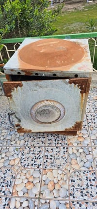 فرن • مستخدم مرتين • زنجار