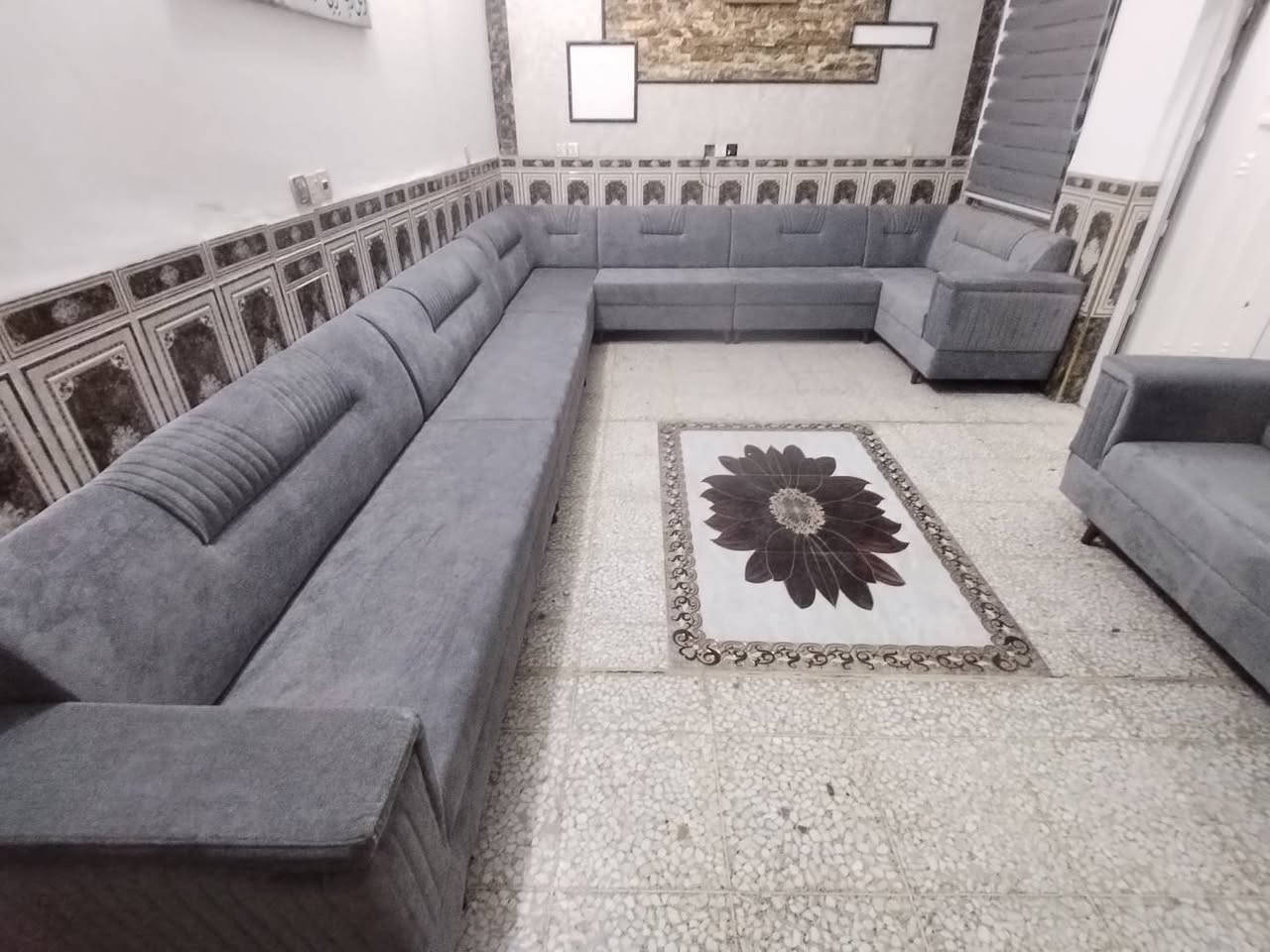 هلاوسهلا بكم مع 😍معمل ومعرض الفخامه  🔊🏃‍♀️🏃‍♀️ا😍 الديوان وتخم صار ينافس التركي💸💸(())😍😍 عشر مقاعد 🎁🎁    مع   هدايه6 كوشات   مقاعد💸💸 (( يوجدلدينا حسب الطلب ))🎁🎁  الخشب چام روسي😍🏃‍♀️🏃‍♀️ سفنج مميز اكو اسفج طبي دلوب درجه 😍😍  قماش شامو تركي😍😍🔊🔊 ضد الماء درجه  اولى  حسب طلب ضمان 5 سنوات 🔉🕎العنوان📢💎 النجف  مقابيل قريه الغدير عامود ٢٥٨ 
للاتصال والاستفسار  ☎️《《***********》》 النجف, العراق

