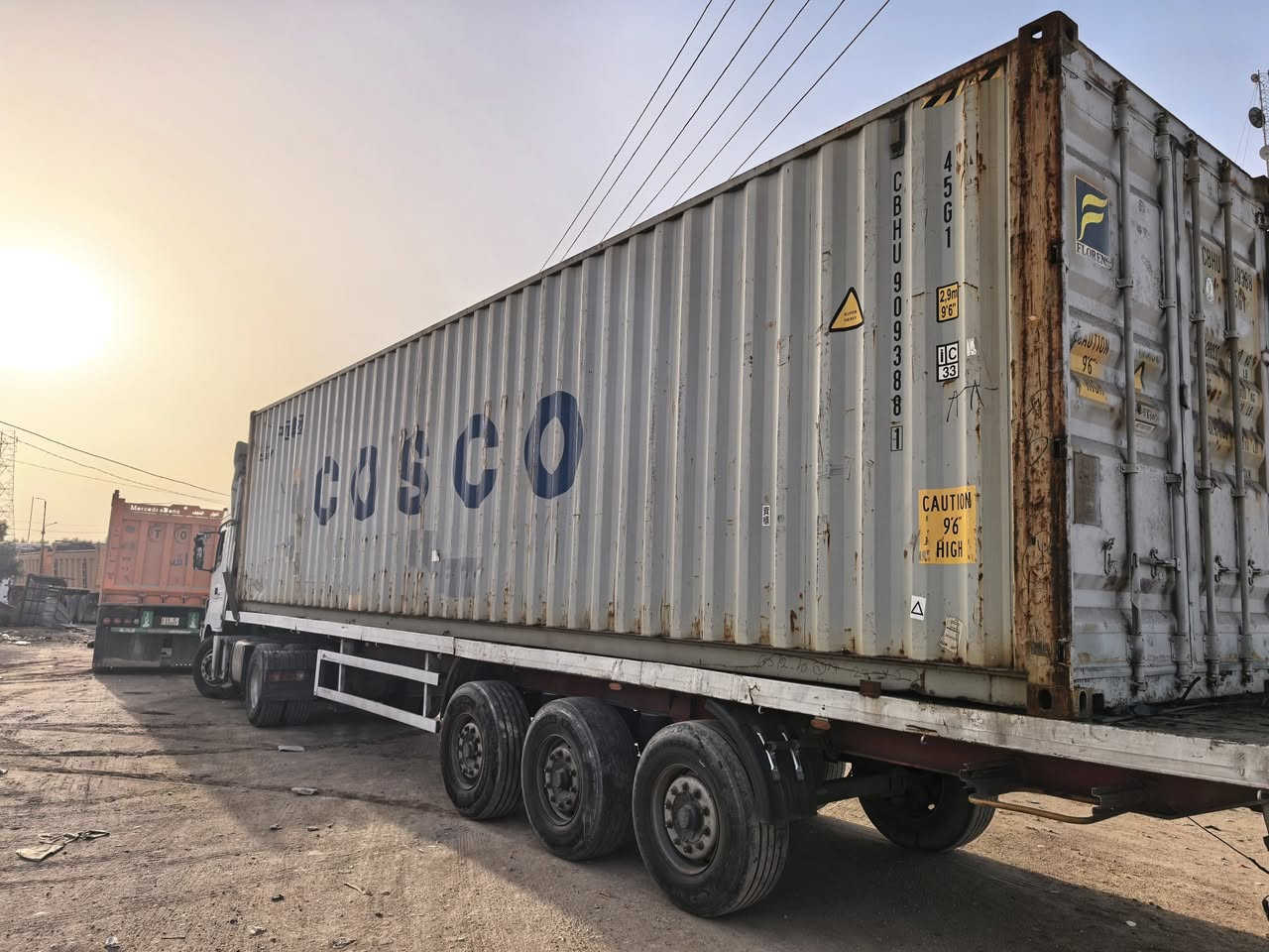 ياالله 🧿🧿🧿حاويات طول ١٢ متر الارتفاع ٢٩٠ سم بنظافة أكثر ٧٥ بالمية دخول حديث  قنبلة نهاية السنة 🧿🧿🧿 ب ٢٢ ورقة بس عنوان النجف الاشرف الاستفسار ع الاتصال *********** 💵أقوى العروض ع مستوى العراق
