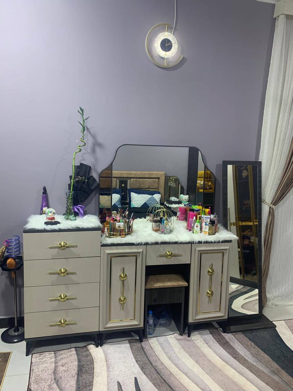 غرفه نوم للبيع جدا جديده.  سعر مليون. مكان بصره براضعيه


**إذا كنت صاحب هذا الإعلان وتريد حذفه لأي سبب، رجاءا أرسل رسالة إلى الدعم الفني**