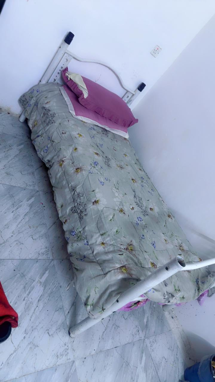 للبيع


**إذا كنت صاحب هذا الإعلان وتريد حذفه لأي سبب، رجاءا أرسل رسالة إلى الدعم الفني**