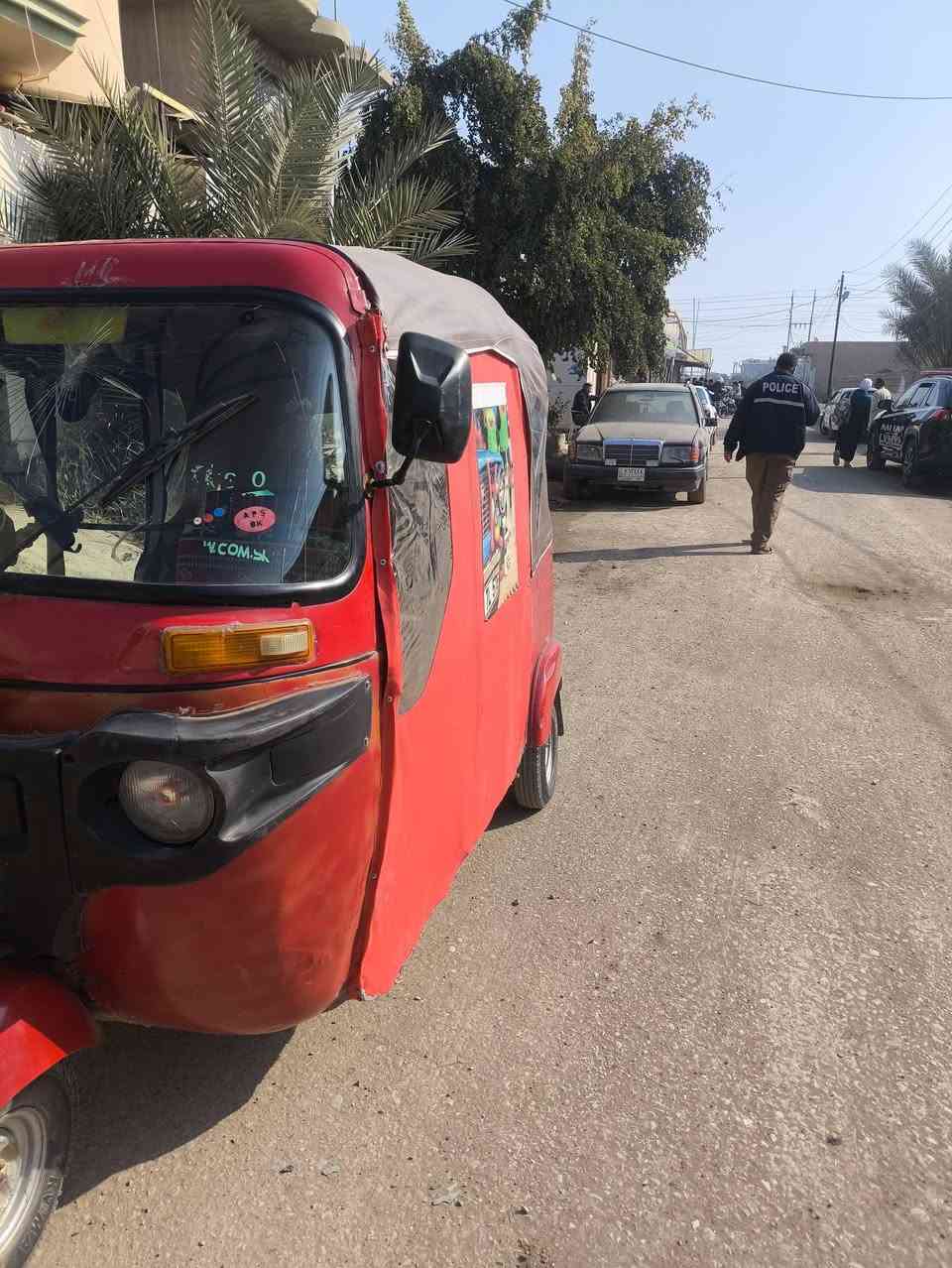 سلام عليكم تكتك 2017 طالعة 2018
مكينة 19 شرط اتكفل بيها من التنقيص ول تبخير 
(اوراق كاملة)
عنوان (ديالى هبهب)
سعر(28500)
ملاحضة ربع مذب عليها كبل للشارع 

تواصل ***********
