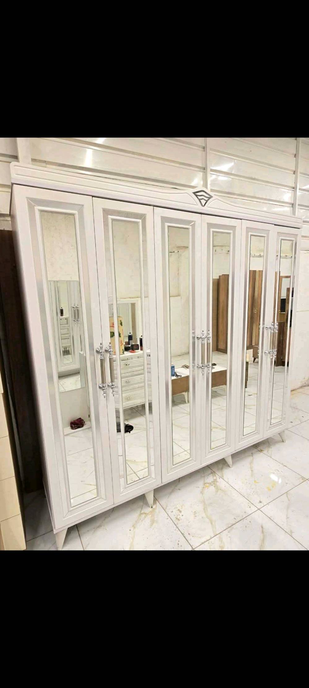 غرفة تركي ابواب اخت جديد فول نضافة 