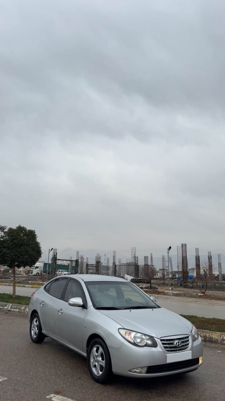 هۆندا ئاڤانتی مۆدی2010
سەیارەکە بڕاوەیە 
سەیارەکە فول فولە بەس سلاید نییە
ئیکۆ کێچ وەنەوشە
ئەی بی ئێسە 
سوکان ڤۆلیۆمە
کوشن هیتەر و جلدە
بلوتوزە 
ئاوێنە ئیشاڕەت
بەگ لایت لێزەرە
لایت ڕەشە
تەبریت لەمسە
بە شەرتی گێڕ و مەکینە سەقفی بۆیاغ نەبێ 
پێش و پشتی کەپسە لێدرانی نییە 
کەڤەر گۆڕاو نەبێت
سەیارەکە زۆر توند و تۆڵە کێشەی کارەبایەتیشی بە شەرتە 
*********** وەتس ئاپ
*********** Singapore
