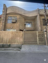 بيت للبيع في الشالجية قرب مسبح السكك مساحة ١٢٣ م واجهة ٧ ونص  بناء حدي...