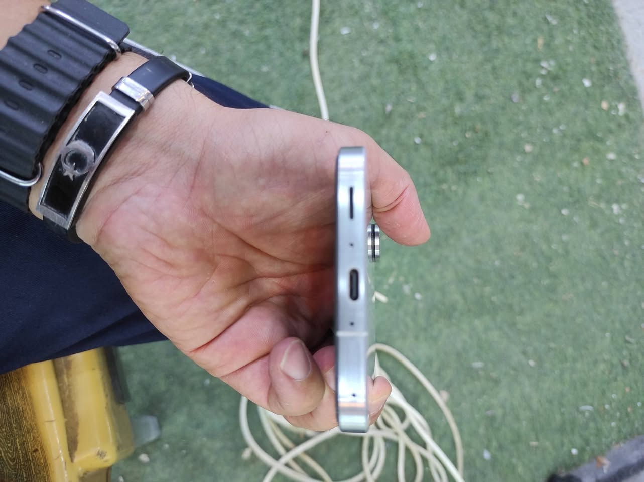 السلام عليكم للبيع سامسونك A56 5G
ذاكرة 256 عشوائية 8
جهاز اخو جديد زلخ مابي موضح ب صور 
يجي ويا الكارتونه مالته وفقط كيبل شحن نفس الايفون يجي بس كيبل شراي اتصل فقط مكاني بغداد الدوره 
***********

سعر الجديد 700 تكدر تتصل تستفسر ع سعره وشوف 

العندي سعره 400 قفل
